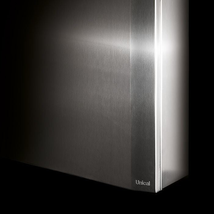 Caldaia a Condensazione Unical KonX Slim 24 KW A Metano Completa Di Kit Scarico Fumi