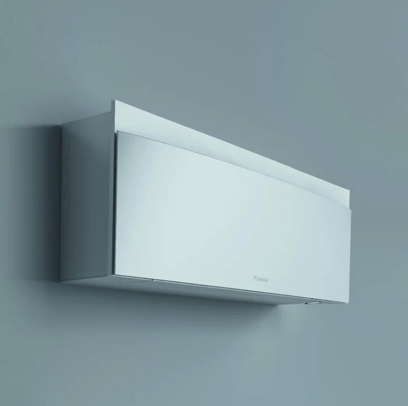 Condizionatore Climatizzatore Dual Daikin inverter Emura White Wi-Fi R-32 Bluevolution 7000+7000 BTU 2MXM40N9/A(9)