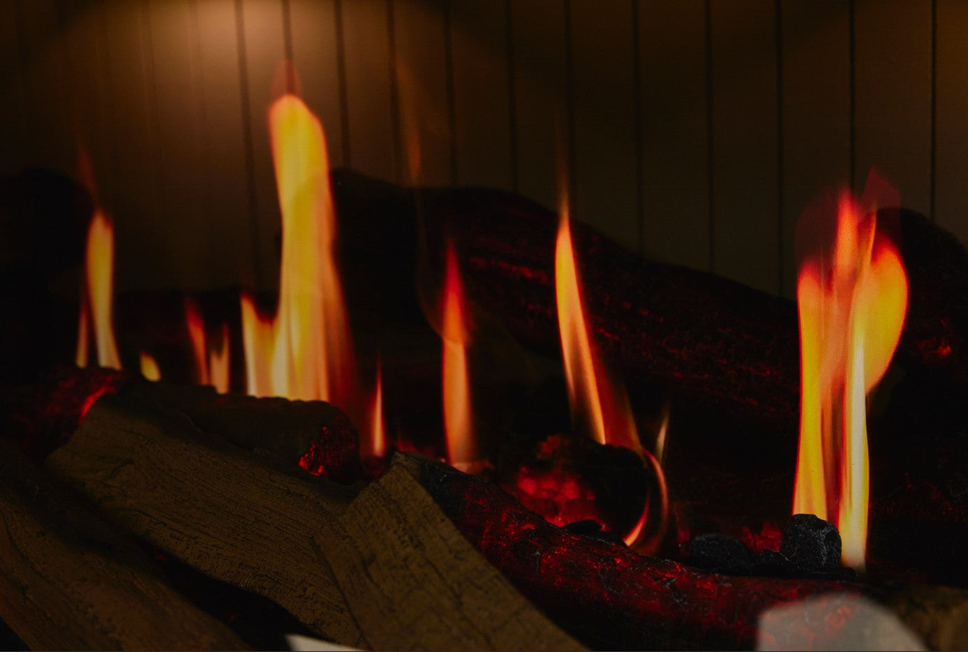 Camino Elettrico ad Alta Definizione MaisonFire Modello ENCANTO 130