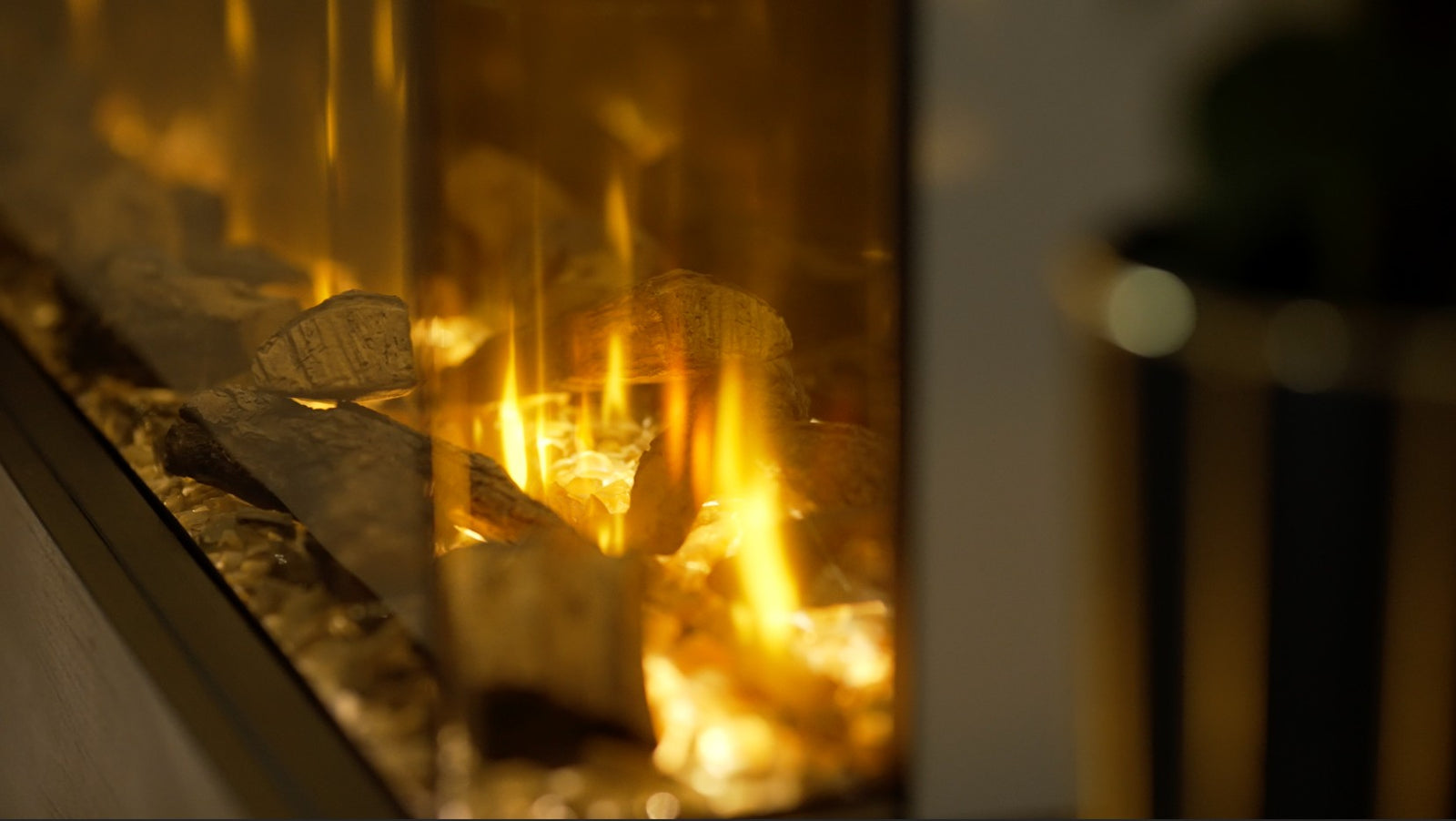 Camino Elettrico da Incasso MaisonFire Modello IGNITE BOLD 74 (188 cm)
