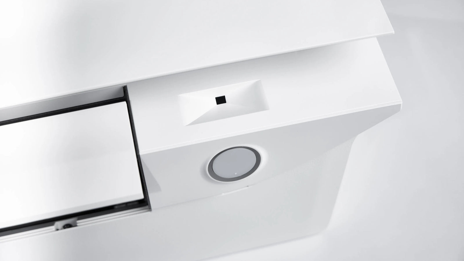 Daikin Emura White Wi-Fi FTXJ50AW9 R-32 Bluevolution 18,000 BTU Inverter Air Conditioner