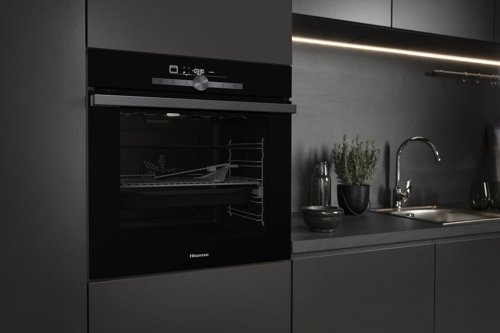 Forno Multifunzione Da Incasso Hisense BI350BGPZ 77L Classe A+ Nero