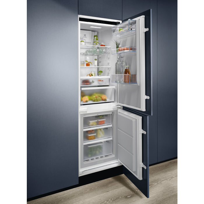 Frigorifero Con Congelatore Da Incasso Electrolux Serie 600 TwinTech LNT6ME18S 217L Classe E Bianco