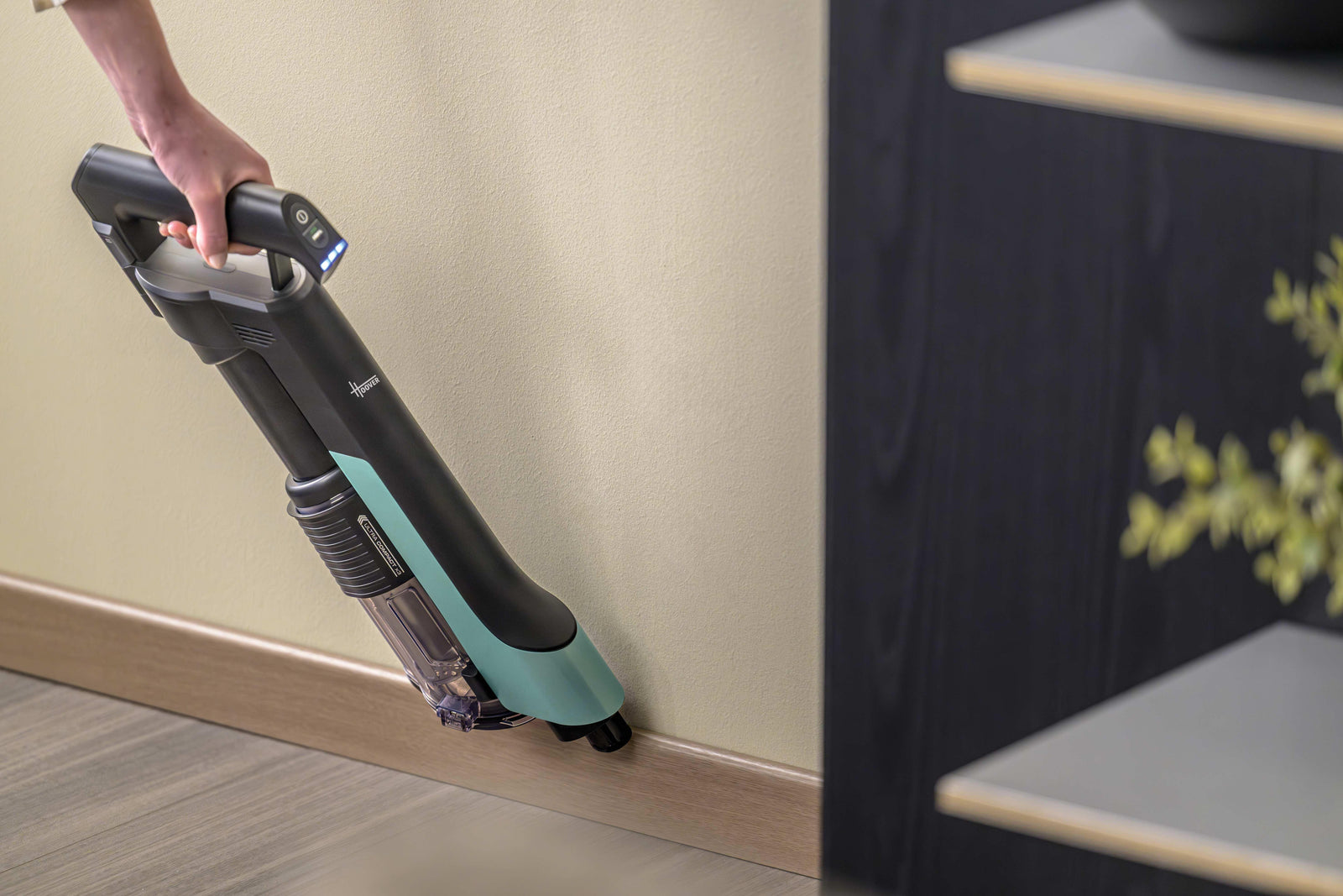 Scopa Elettrica Senza Filo Hoover HF201P 011  Senza Sacchetto 1L 195 W Blu
