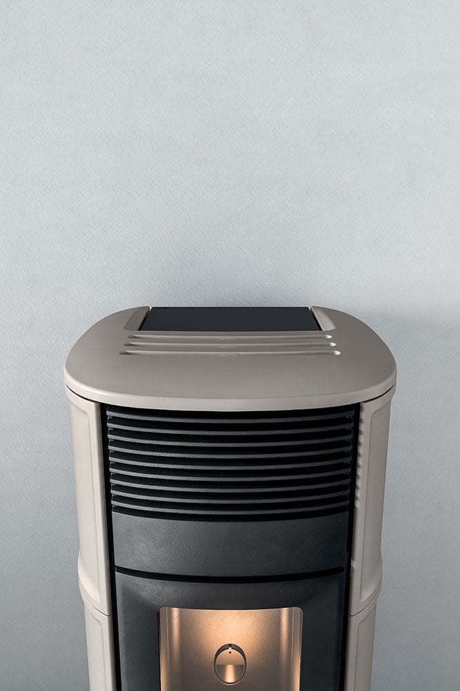 Stufa a Pellet MCZ Suite Hydromatic 24 R Maestro Plus Da 24 Kw Vari Colori