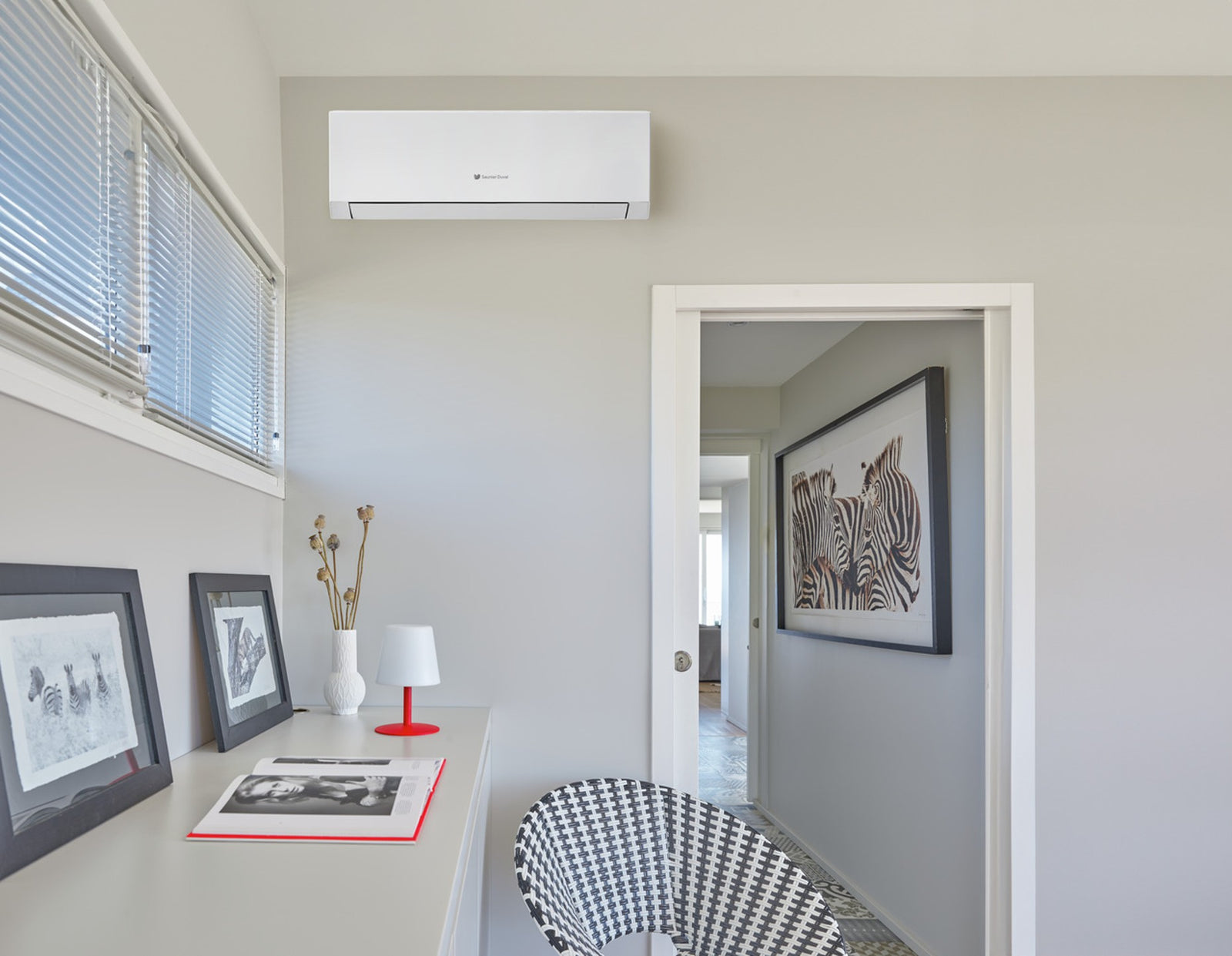 Condizionatore Climatizzatore Hermann Saunier Duval Quadri Split Inverter R-32 VivAir Max 12000+12000+12000+12000 BTU Con SDH1-080MNA4O Wi-Fi Integrato